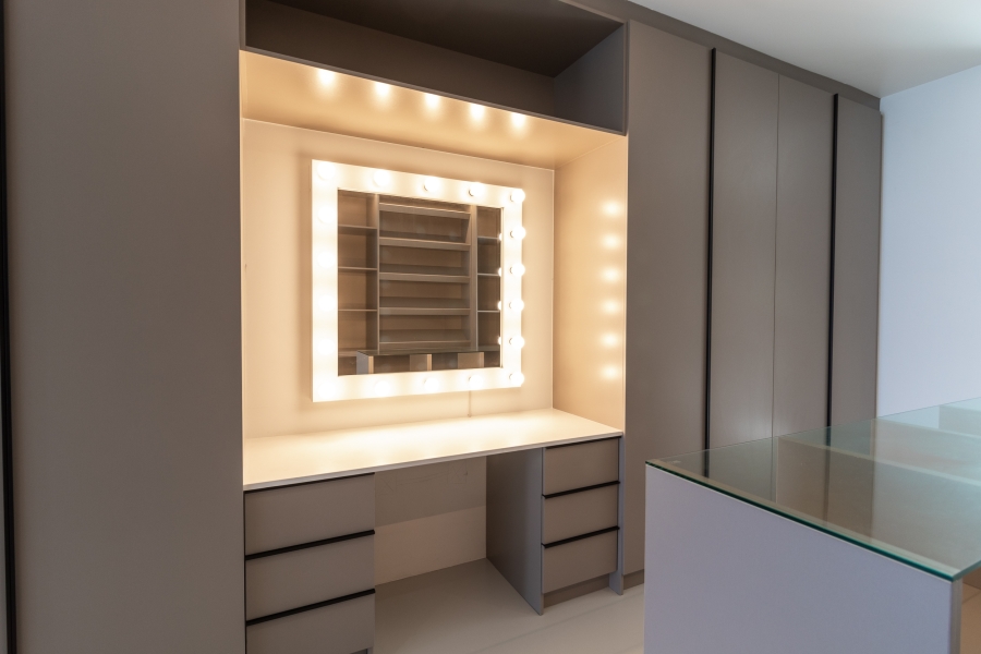 6 Bedroom Property for Sale in Yzerfontein Western Cape